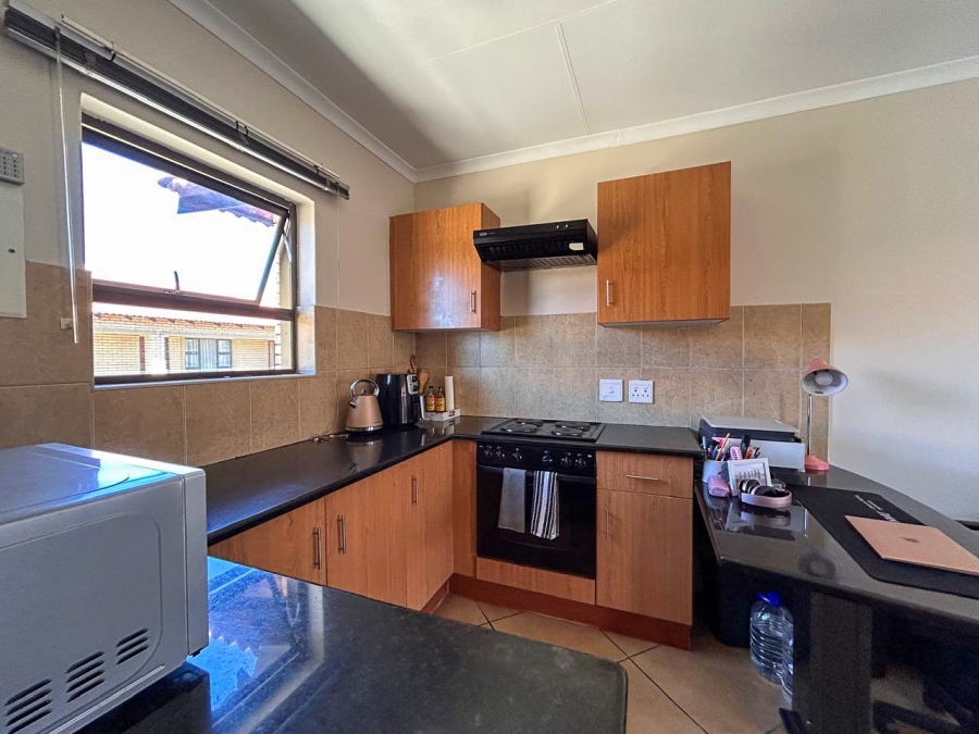 1 Bedroom Property for Sale in Potchefstroom North West